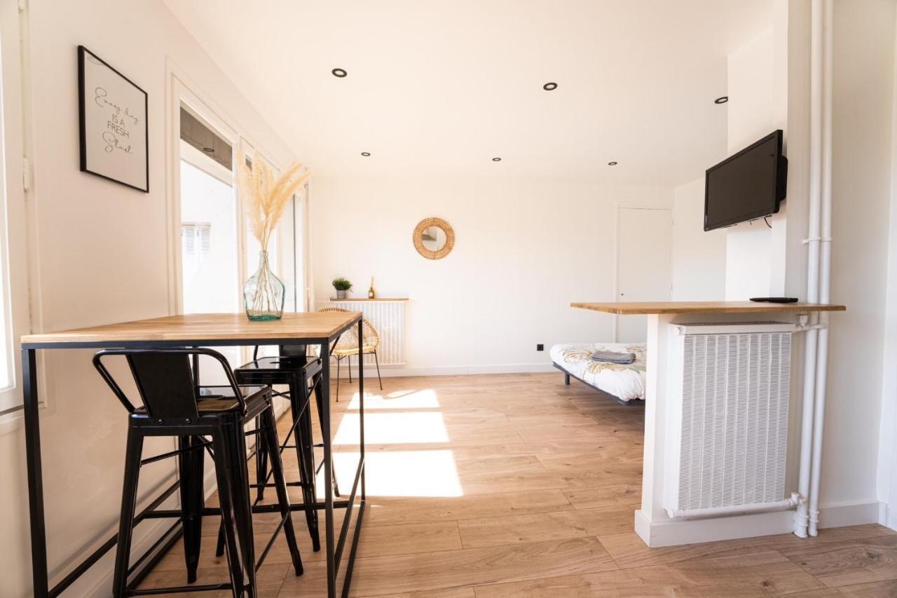 Studio Moderne Refait A Neuf Avec Balcon Apartment Valence  Exterior photo